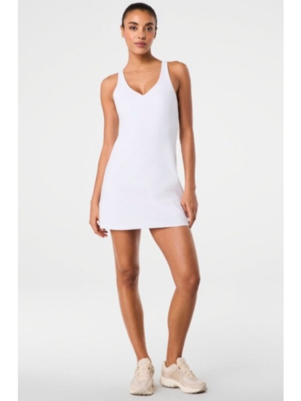 NEW Spanx Get Moving Booty Boost Mini Dress Vivid White Racerback Mesh Medium